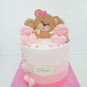 עוגה לגיל שנה לתינוקת