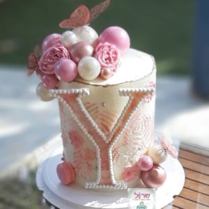 עוגת יום הולדת קלאסית
