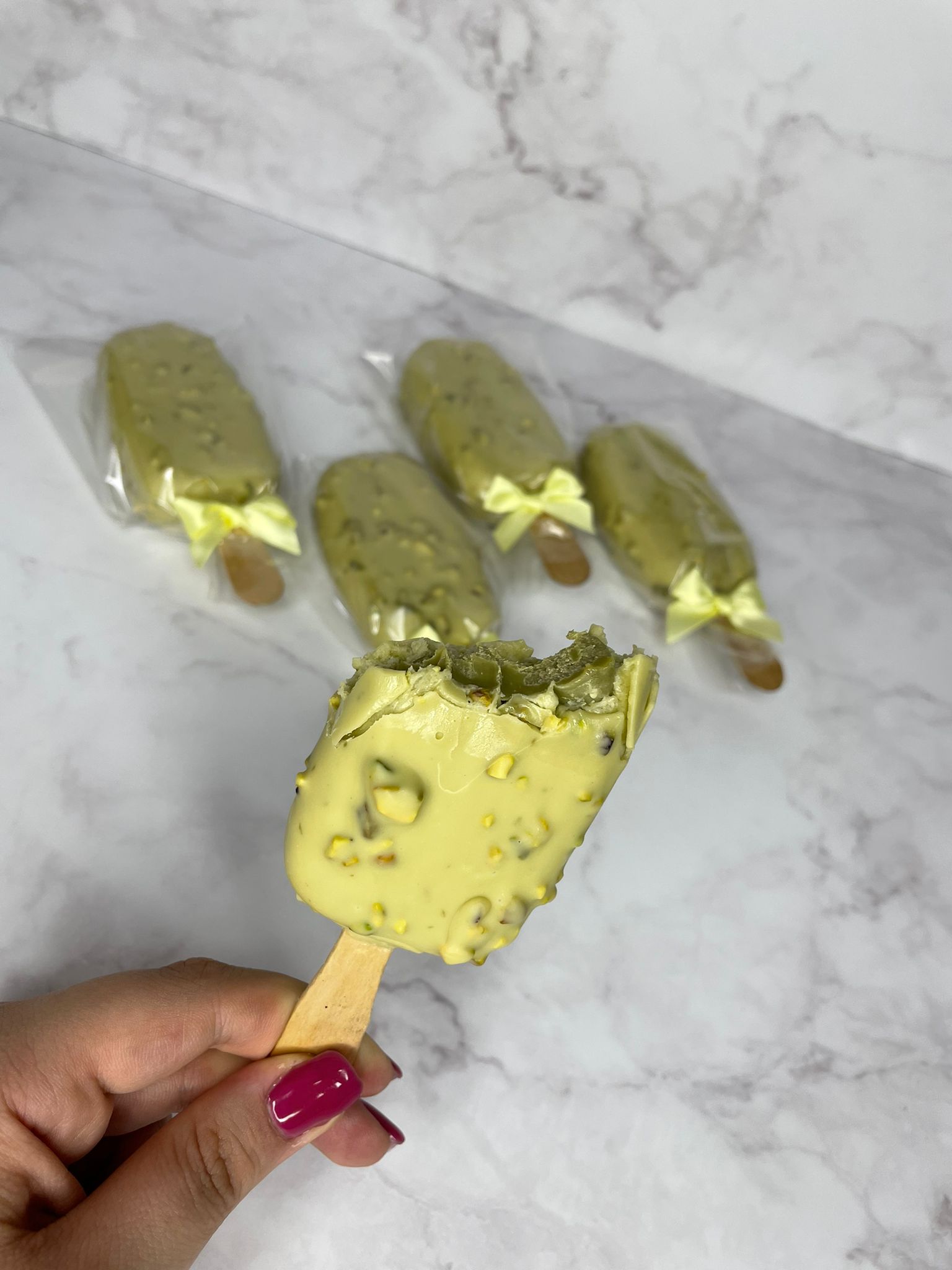 קראנץ פיסטוק הזמנה