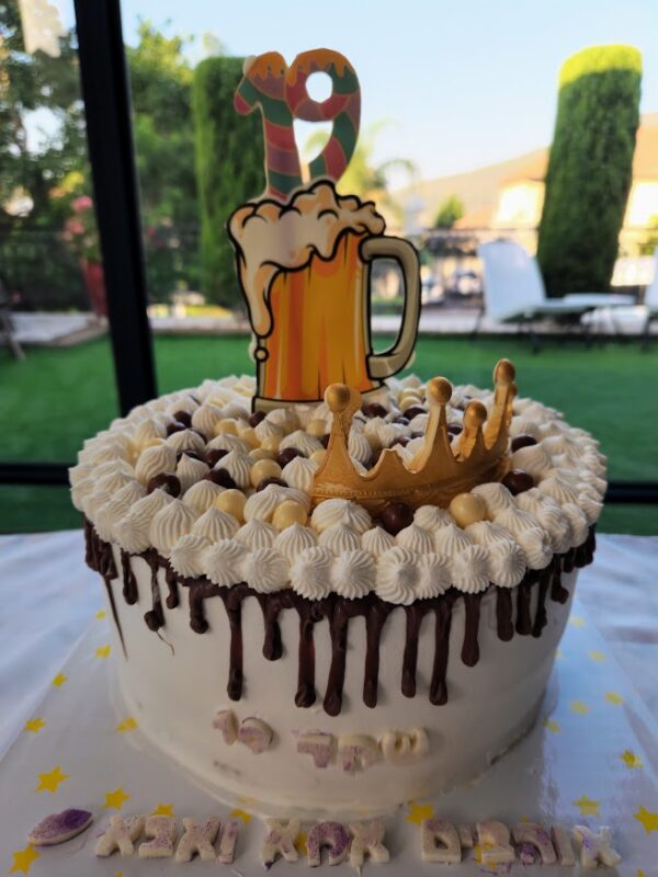 עוגת יום הולדת לחיילת