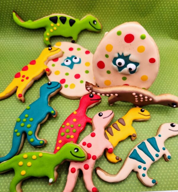 עוגיות רויאל אייסינג דינוזאורים