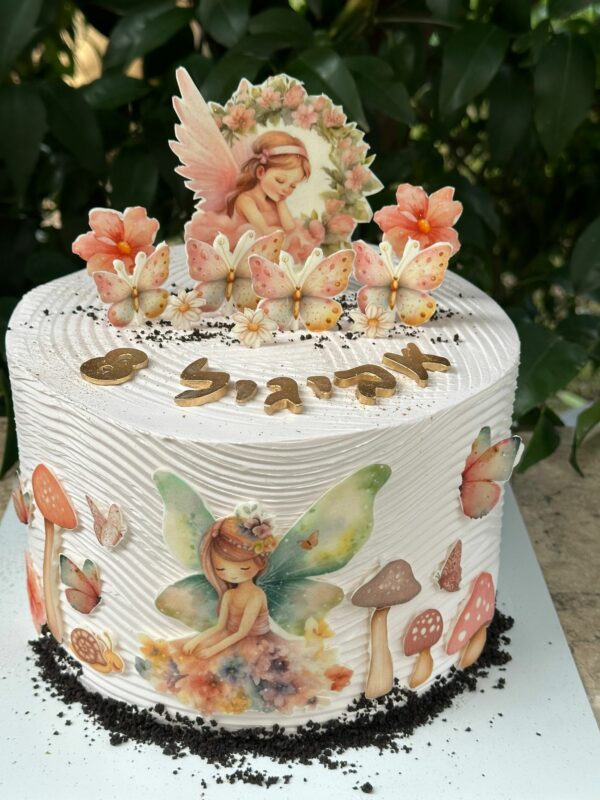 עוגת יום הולדת פיות ופרפרים